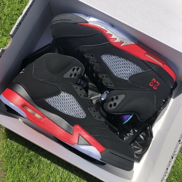 Jordan retro 5 - Picture 2 of 3